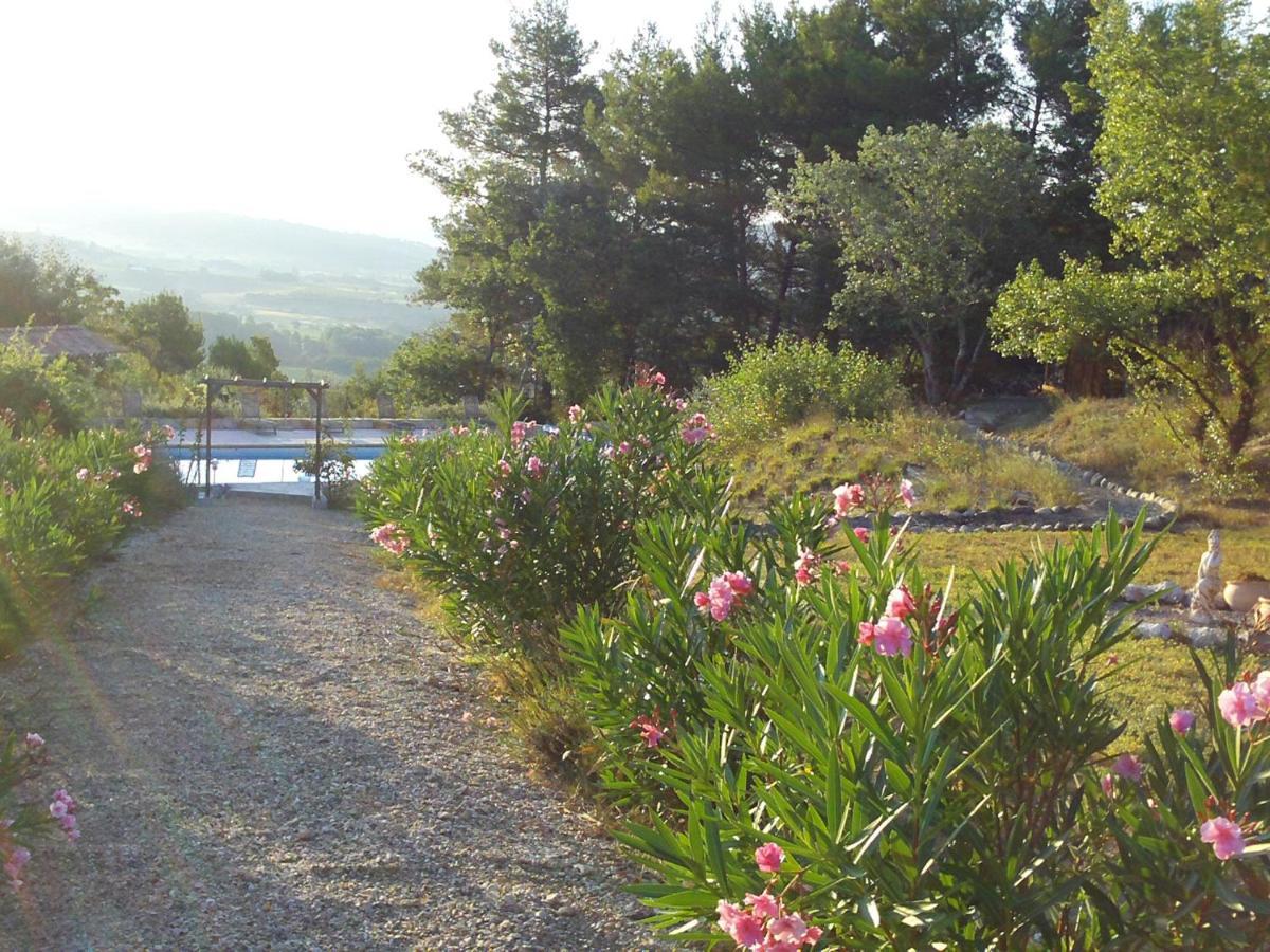 Les Cerises Bed & Breakfast Saint-Saturnin-les-Apt Exterior photo